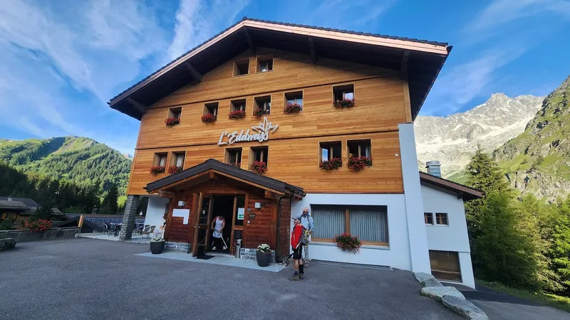 Hôtel Edelweiss (1600m), La Fouly - Suisse